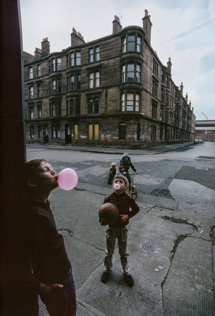 raymond depardon magnum square print sale