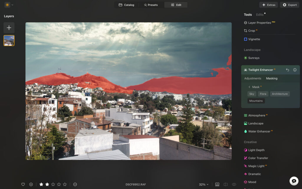 mountain select in luminar neo